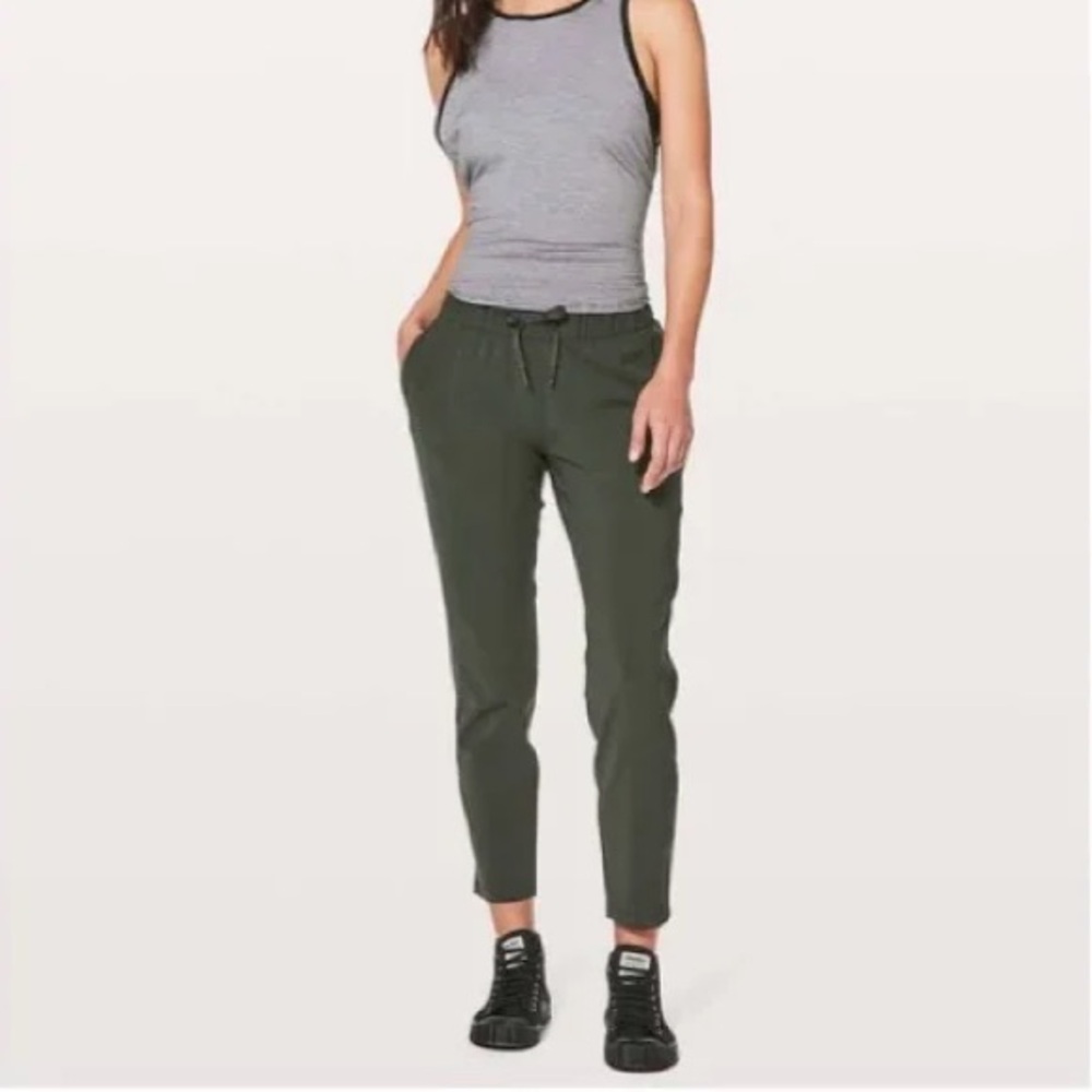 Lululemon On The Fly Pant Size 8